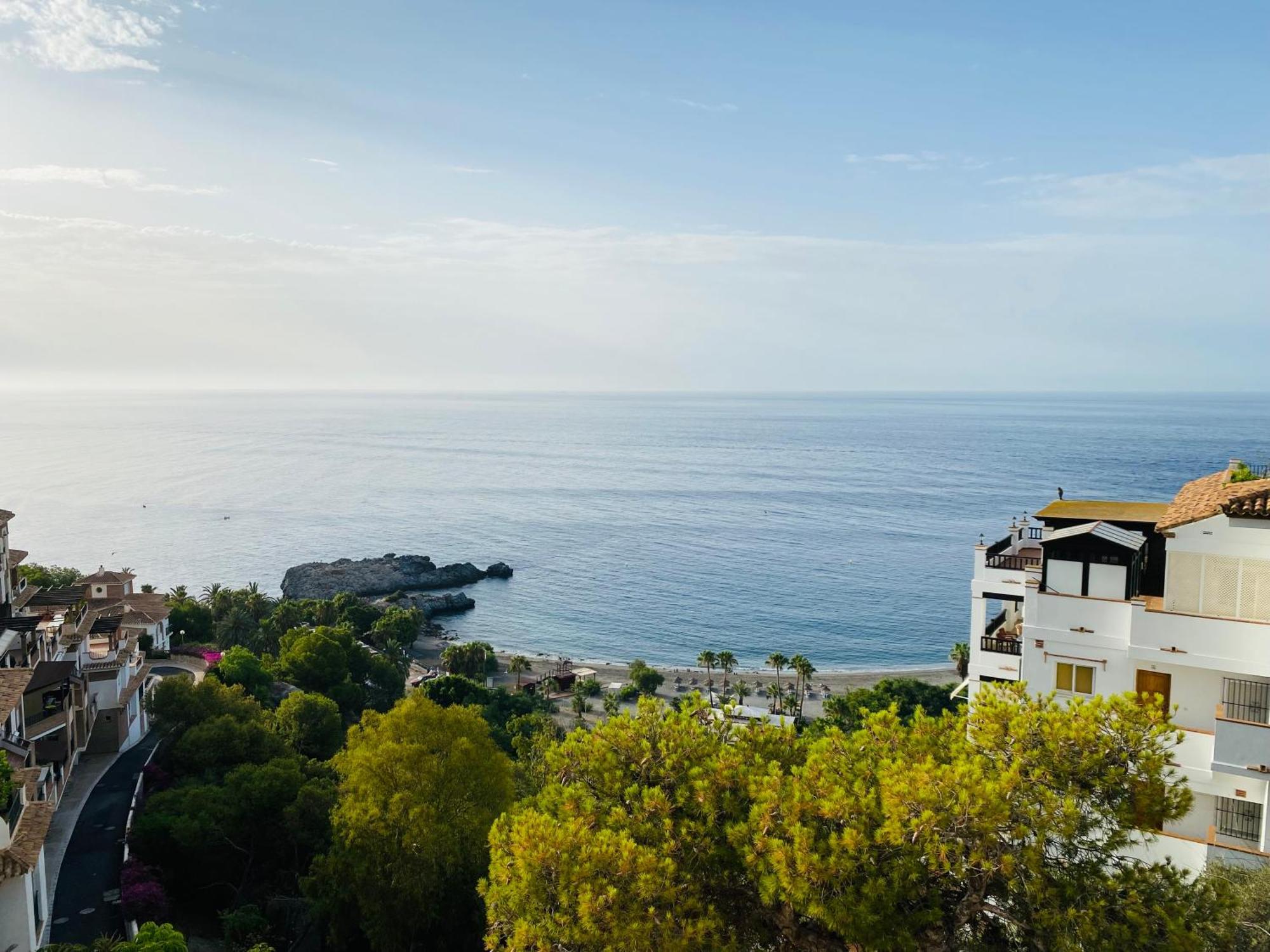 Jardines De Adnania En Marina Del Este Con Vista Al Mar Ada La Herradura  Eksteriør bilde